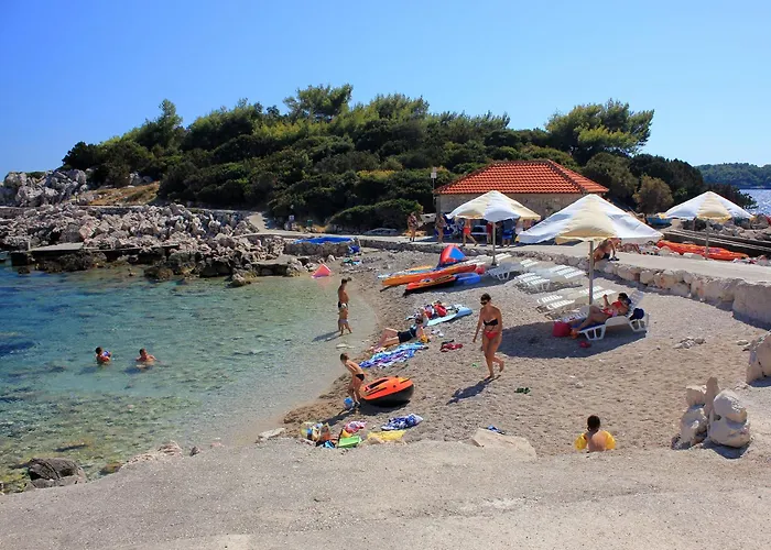 아파트 By The Sea Prizba, Korcula - 23712 *