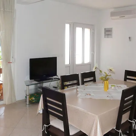 By The Sea Prizba, Korcula - 23712 *